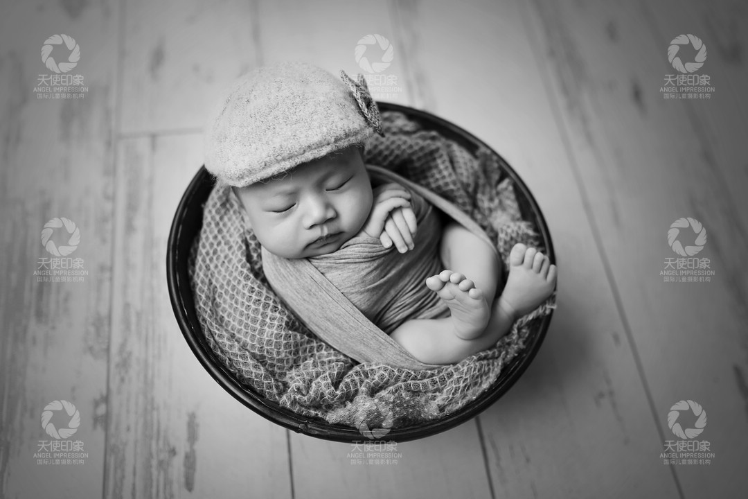 黑白印象_成都儿童摄影_轻奢馆