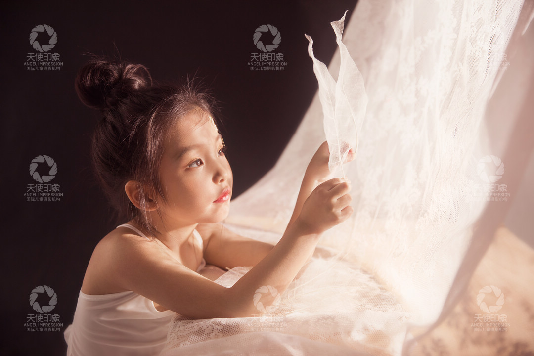半夏时光_成都儿童摄影_轻奢馆