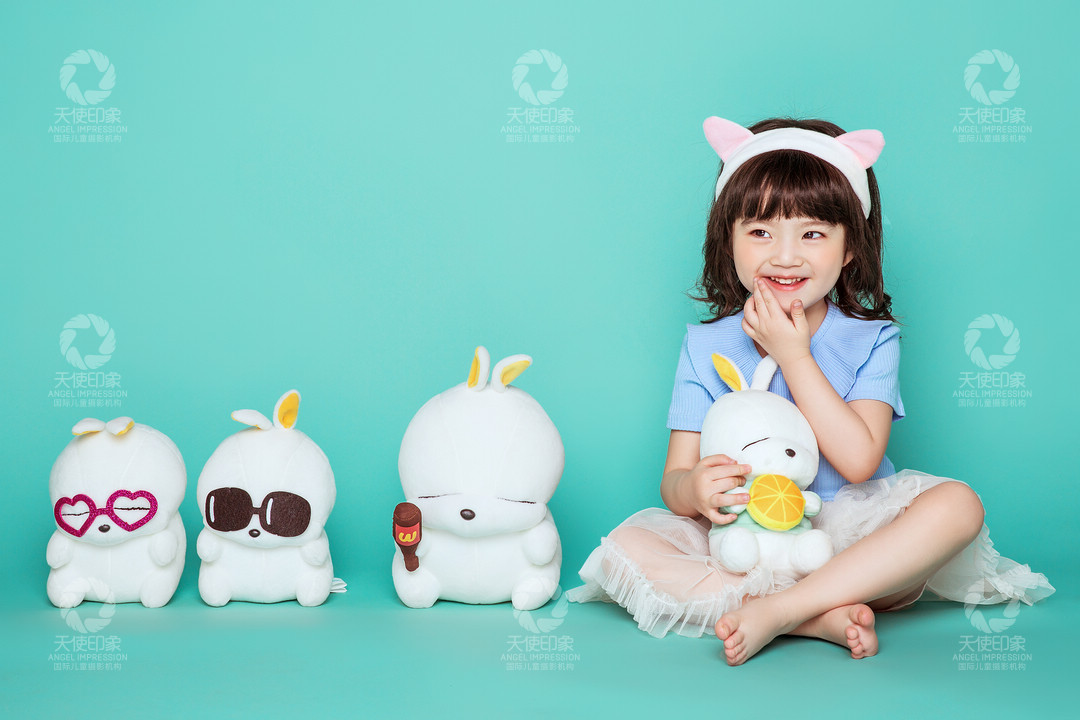 米欧小兔_成都儿童摄影_欧美馆