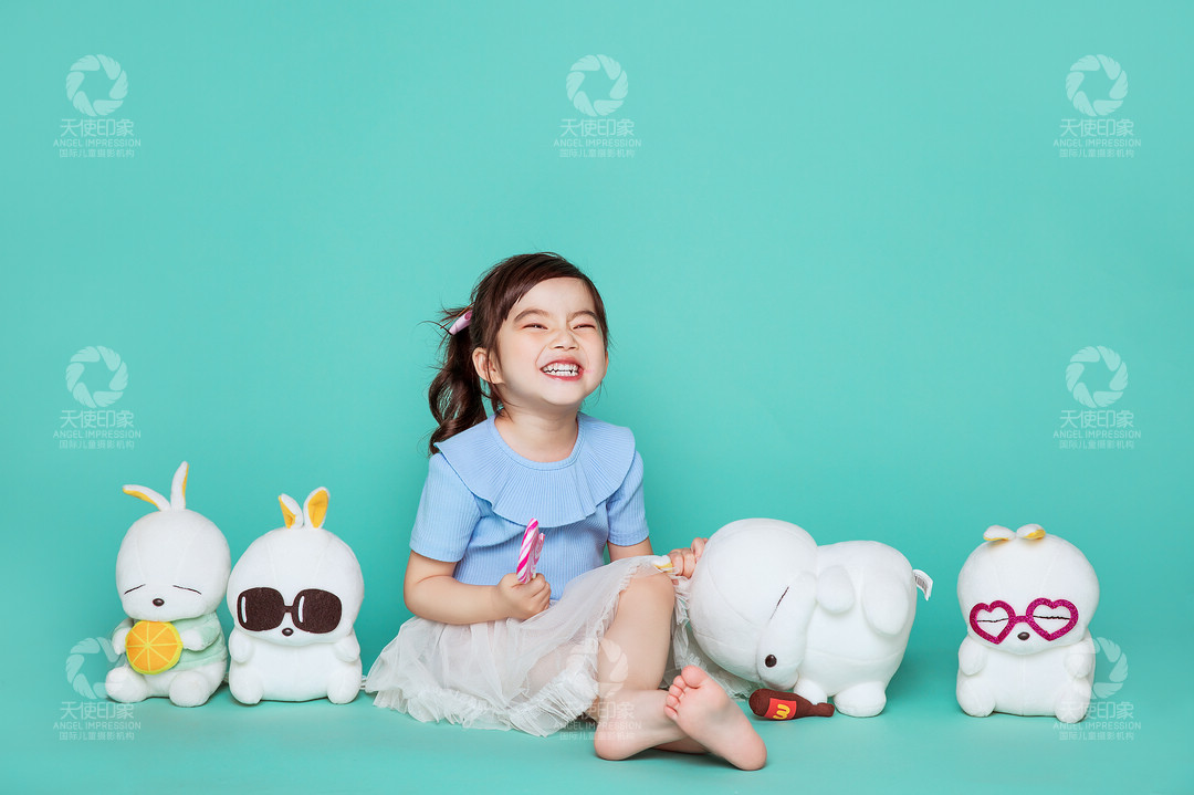米欧小兔_成都儿童摄影_欧美馆