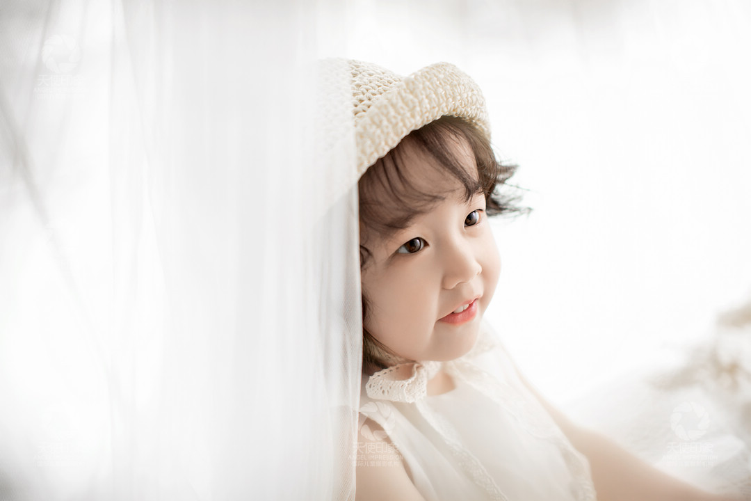 一缕烛光_成都儿童摄影_欧美馆