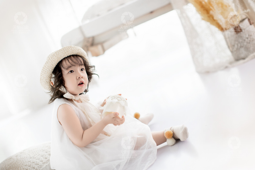 一缕烛光_成都儿童摄影_欧美馆