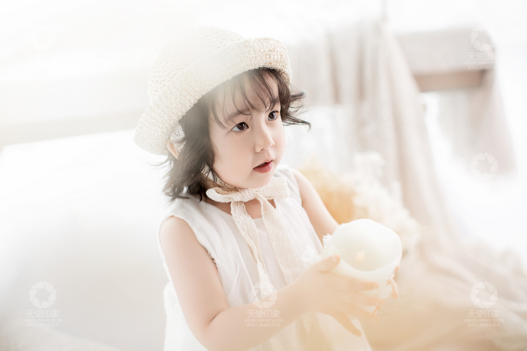 一缕烛光_成都儿童摄影_欧美馆