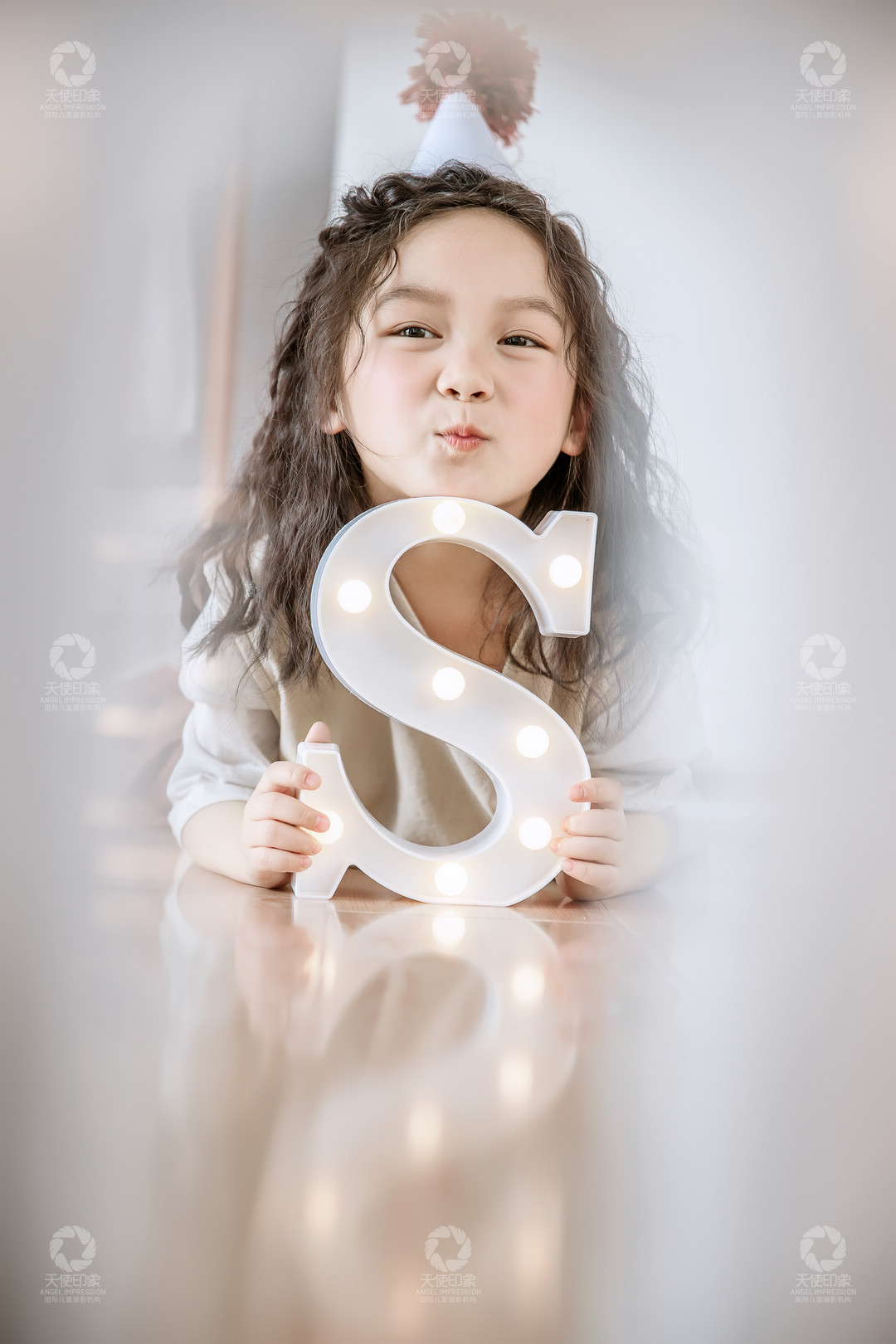 小红芭比_成都儿童摄影_北欧馆