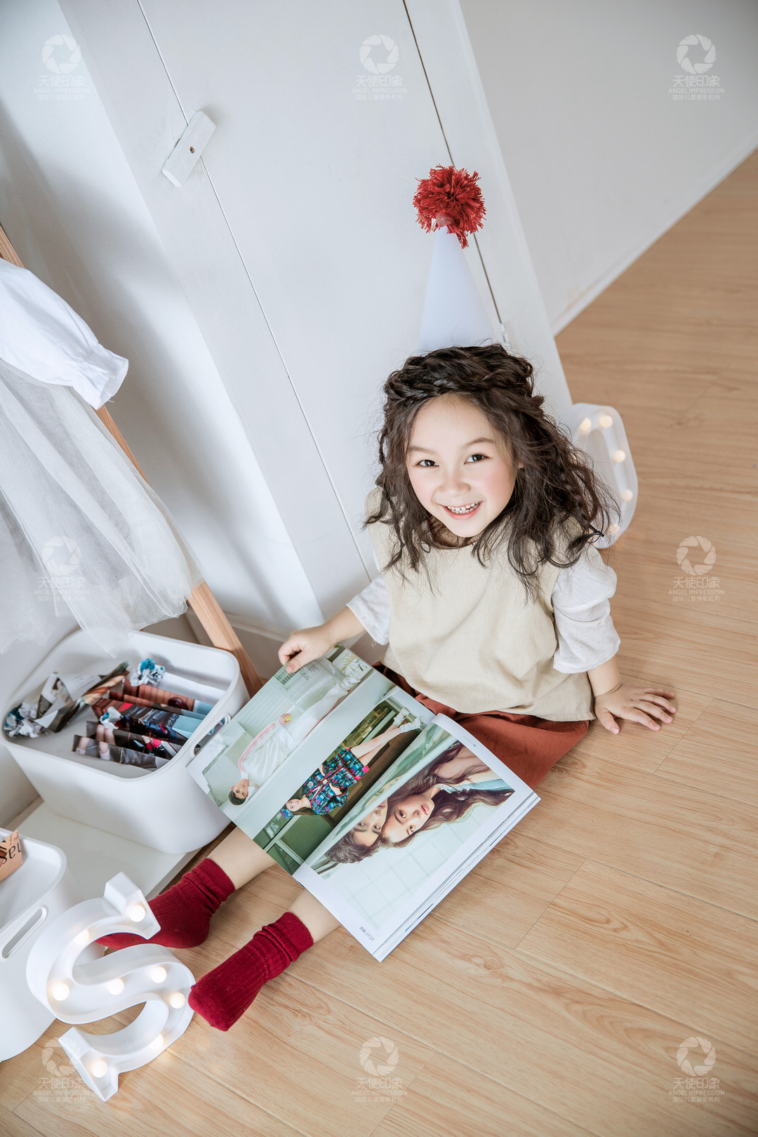 小红芭比_成都儿童摄影_北欧馆