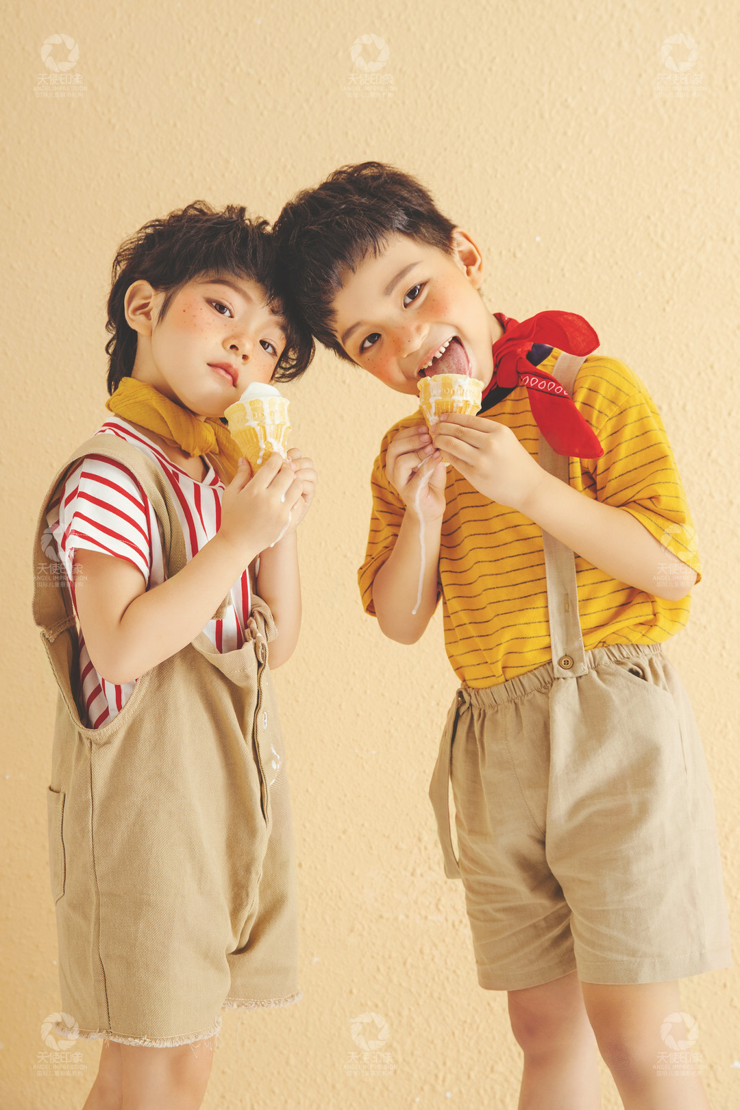 甜蜜相伴_成都儿童摄影_万达馆