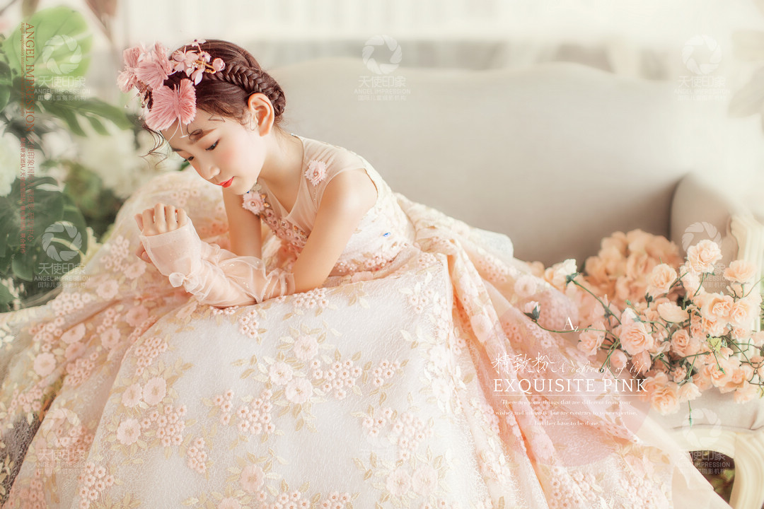 香槟花语_成都儿童摄影_万达馆