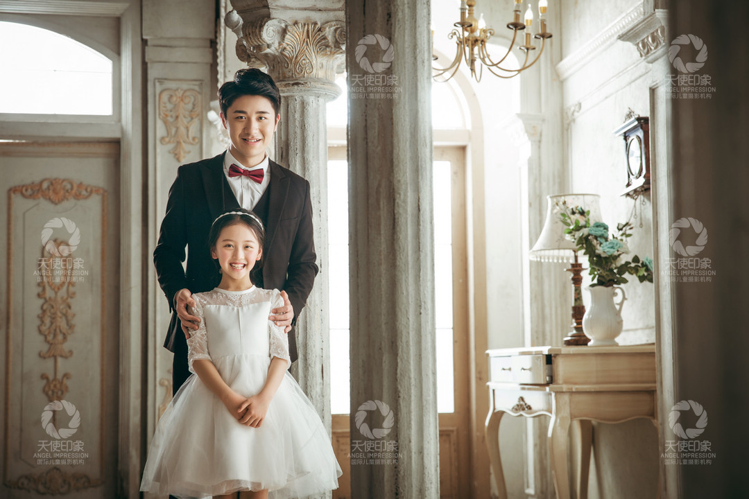 浪漫时光机_成都全家福摄影_亲子馆