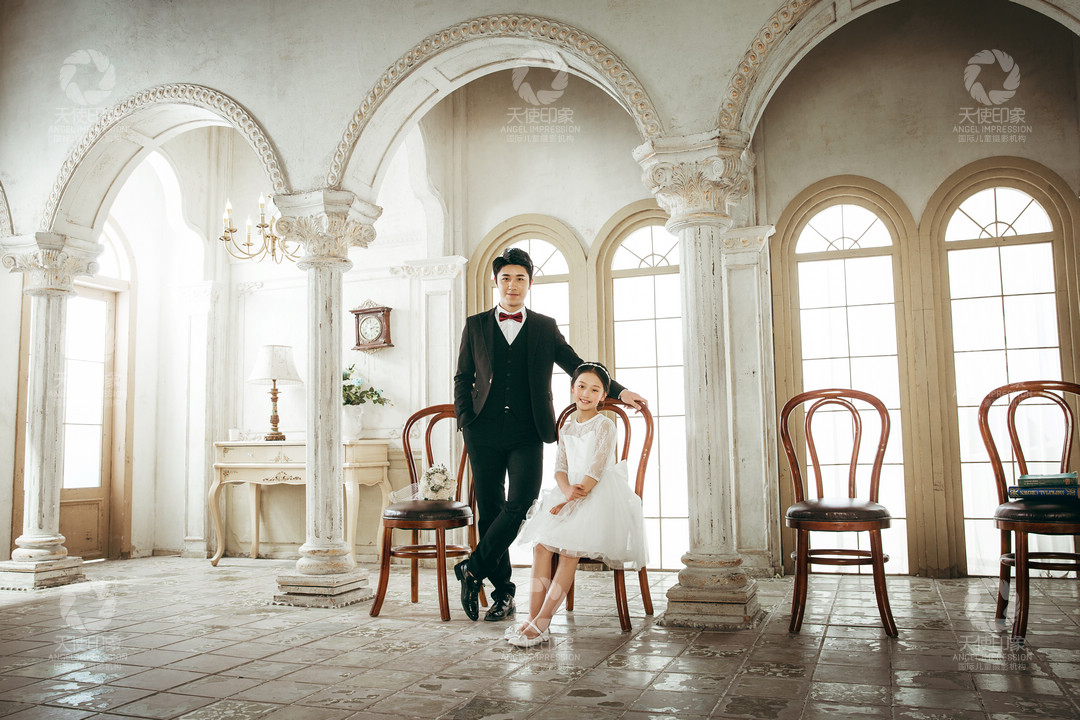 浪漫时光机_成都全家福摄影_亲子馆