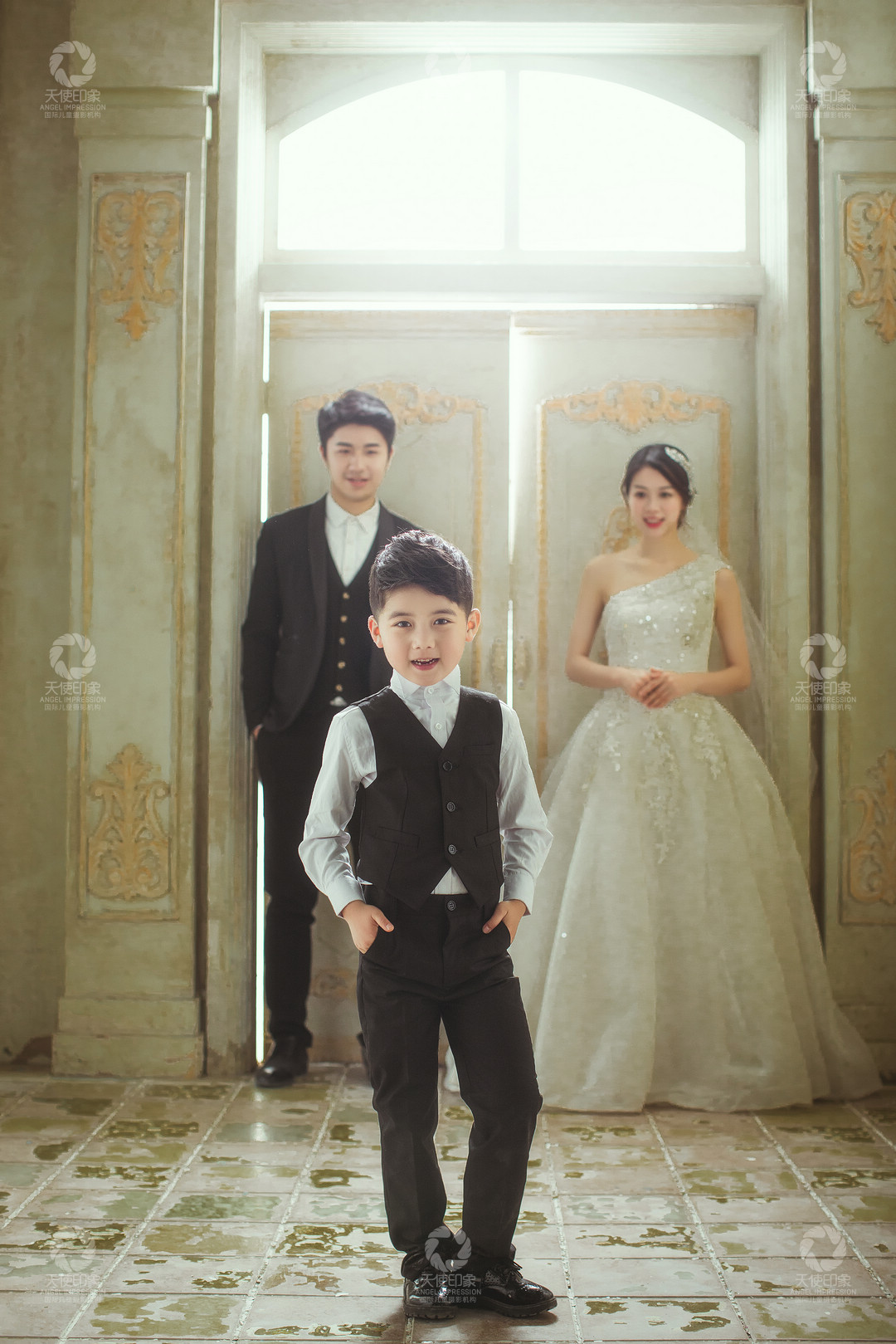 时光之门_成都儿童摄影_亲子馆