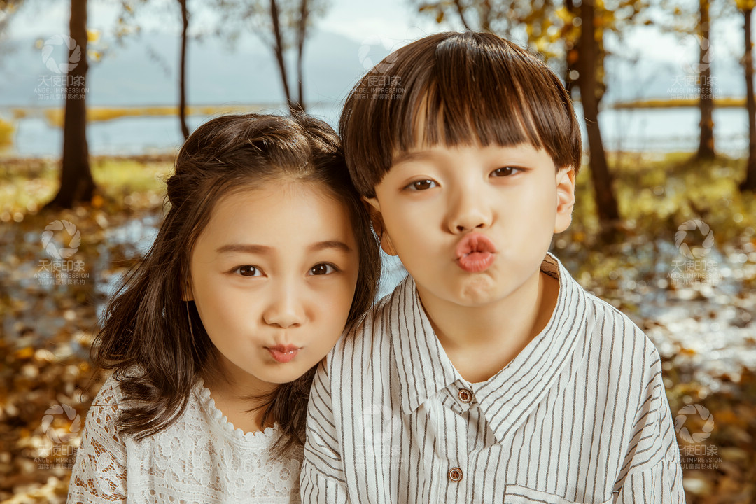 晨晓暮烟_成都全家福摄影_轻奢馆