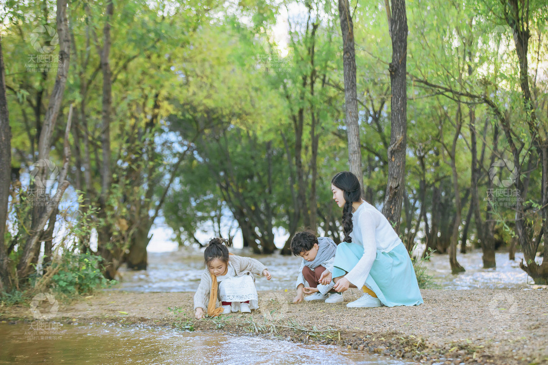 暮春烟雨_成都儿童摄影_花锦馆