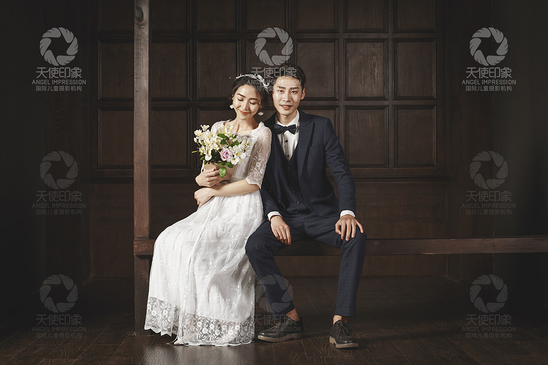 卿卿我心_亲子照