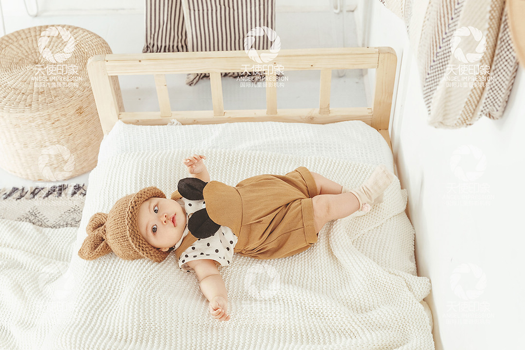 兔兔的午睡时刻_宝宝百天照