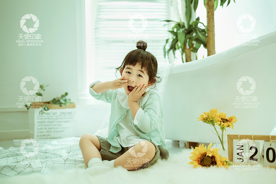 向日葵的祈愿_宝宝照