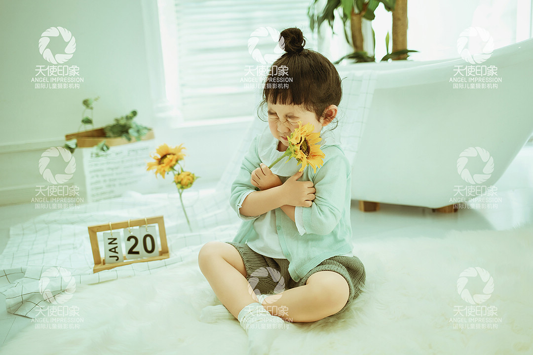 向日葵的祈愿_宝宝照