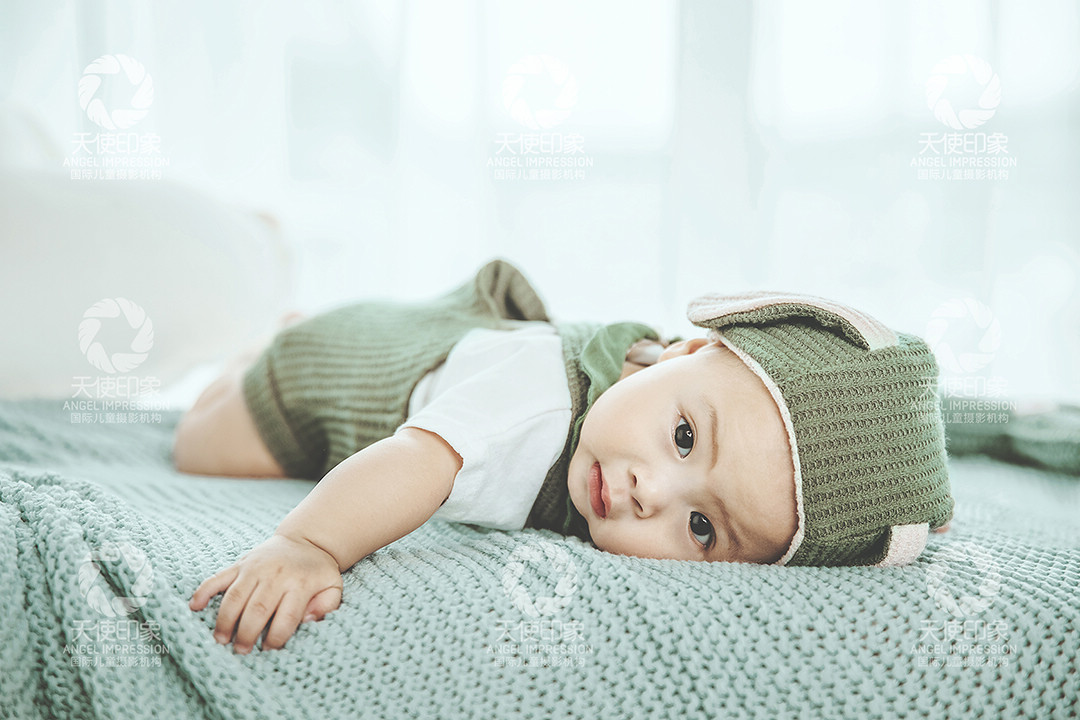 摇摆的夏天_宝宝百天照