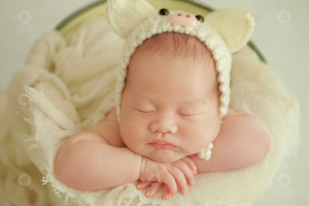 猪桶之家_成都新生儿摄影