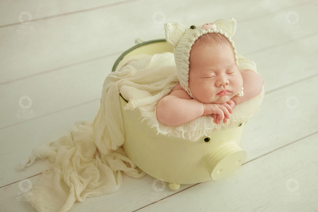 猪桶之家_成都新生儿摄影