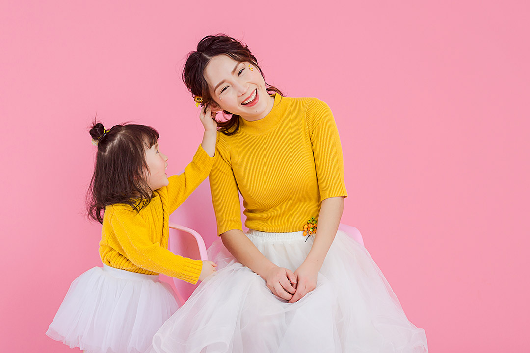 满满的爱_亲子照，