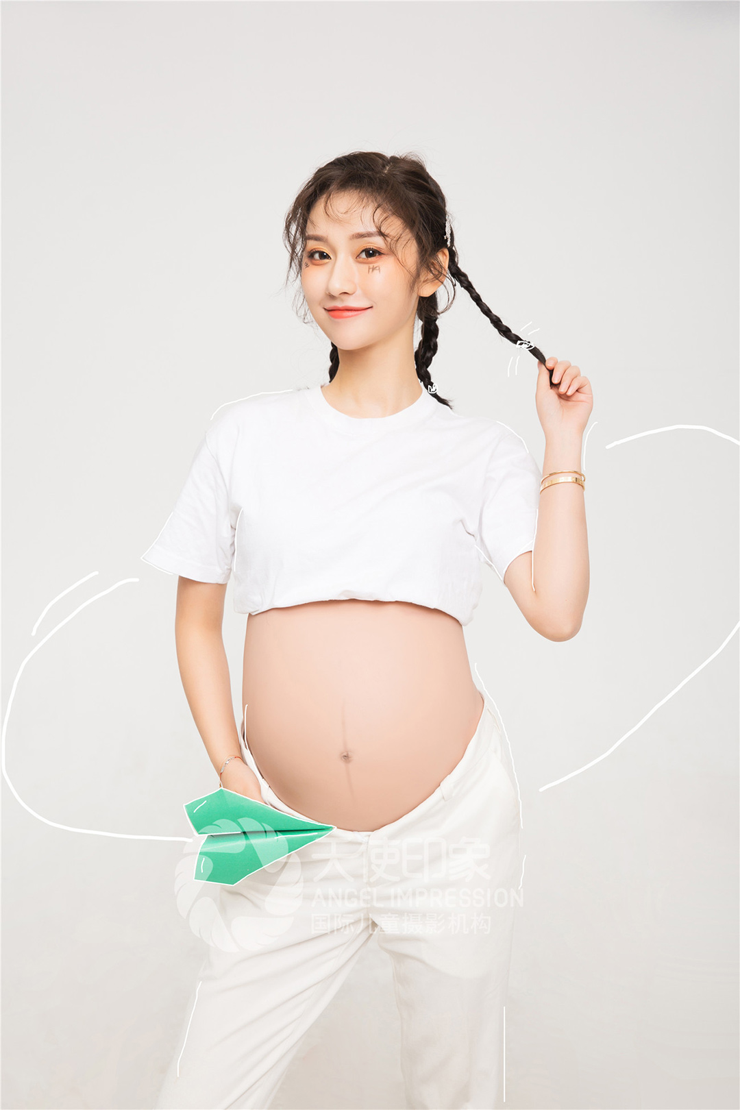载梦纸飞机_成都孕妇照_亲子馆
