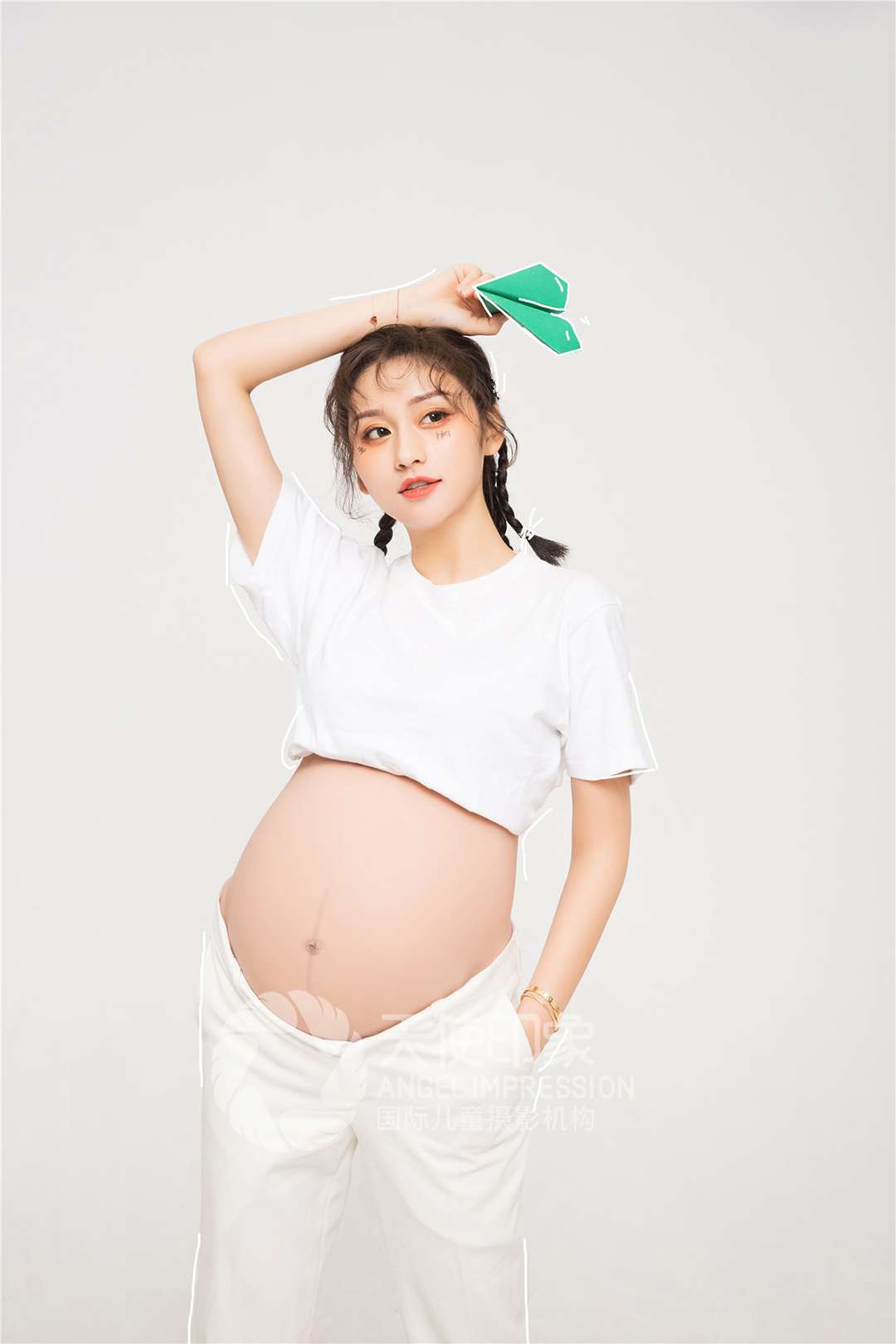 载梦纸飞机_成都孕妇照_亲子馆