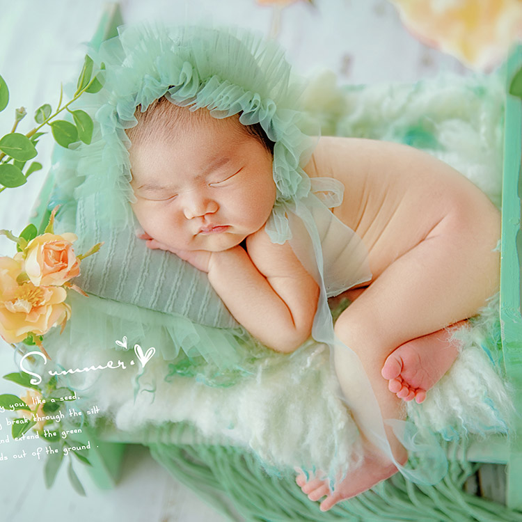 清晰怡夏_成都新生儿宝宝照