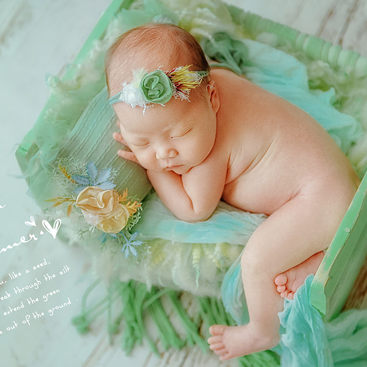 清晰怡夏_成都新生儿宝宝照