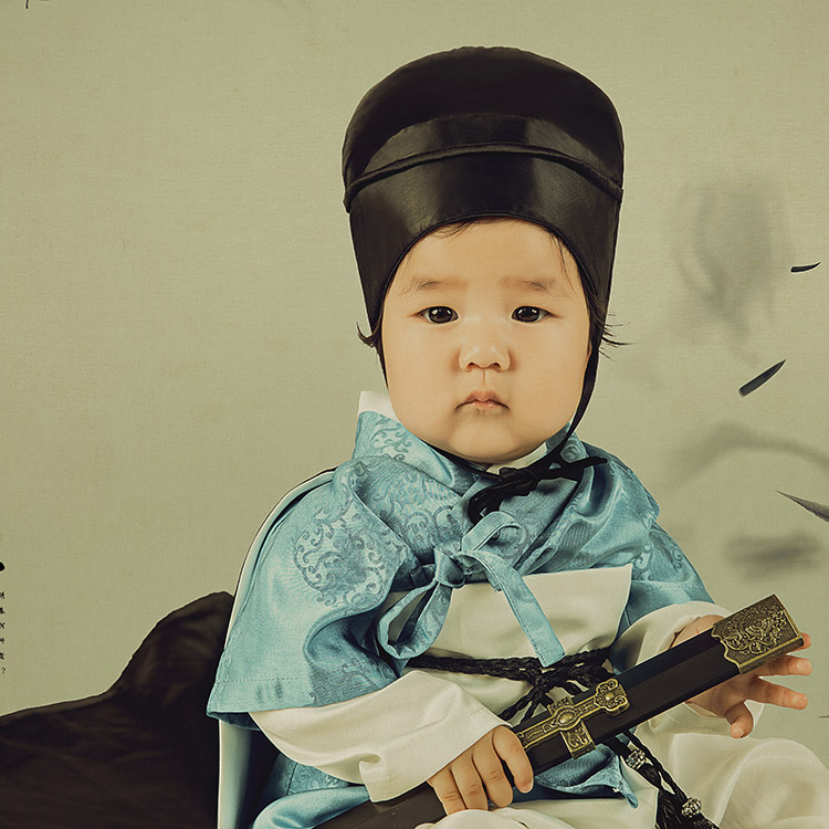 飞鱼瞻_成都宝宝周岁照古装照