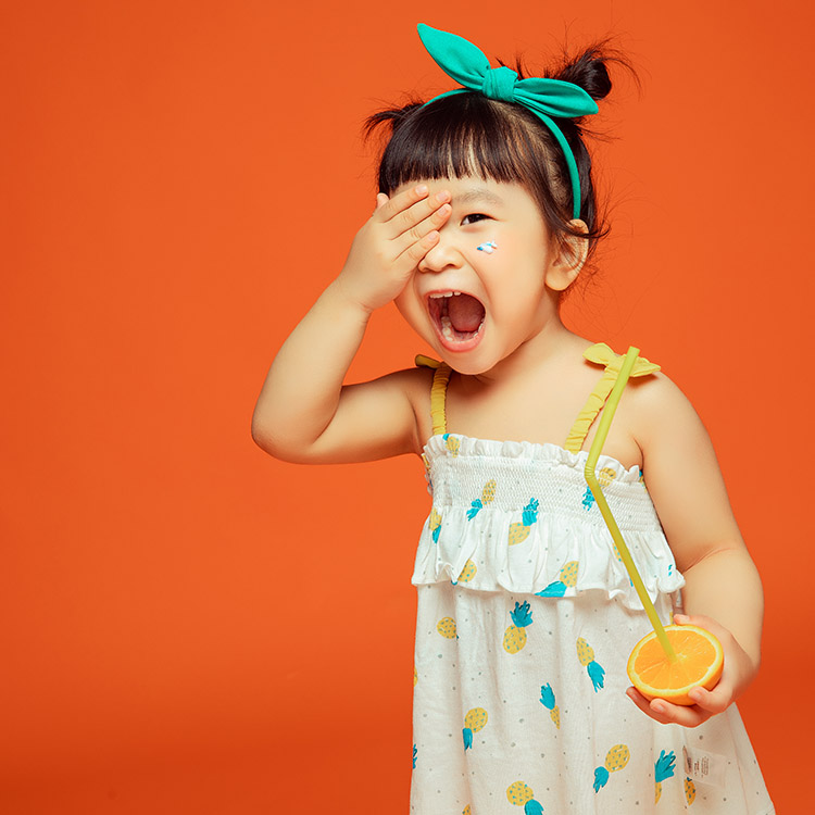 桔子冰茶_成都宝宝照儿童照