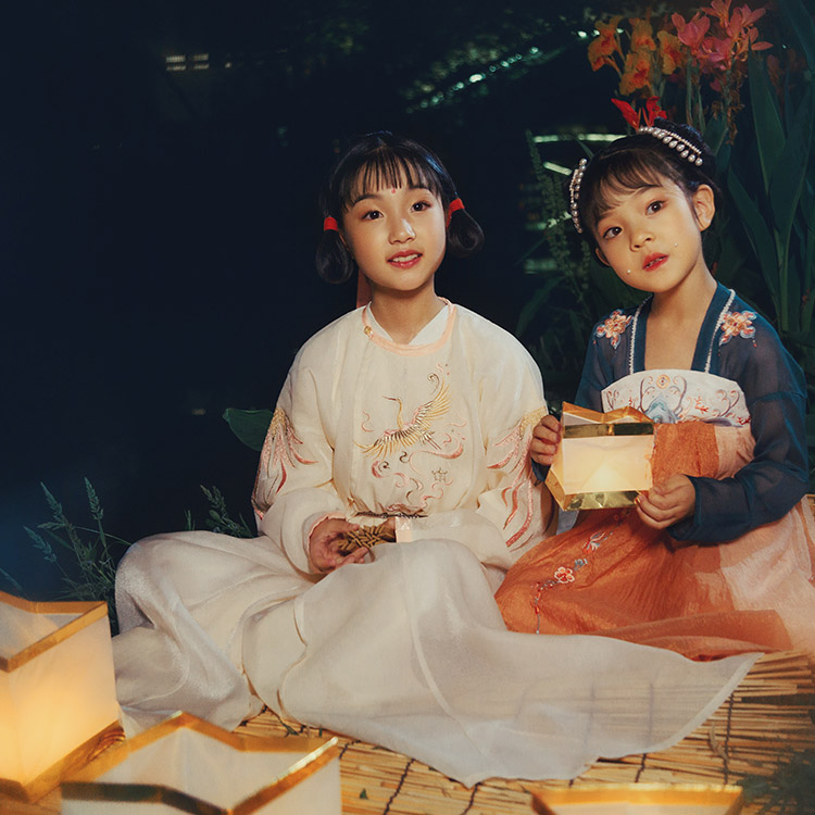 秉烛夜游_成都儿童艺术照古装照