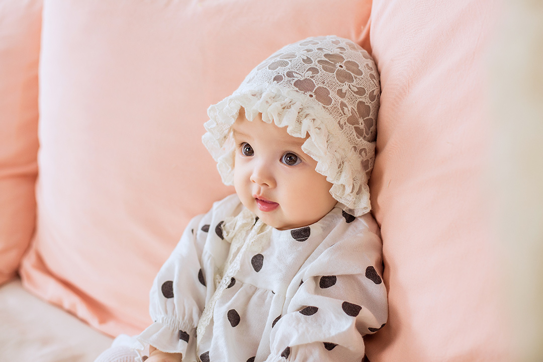 亲亲宝贝_百天照，百天宝宝照