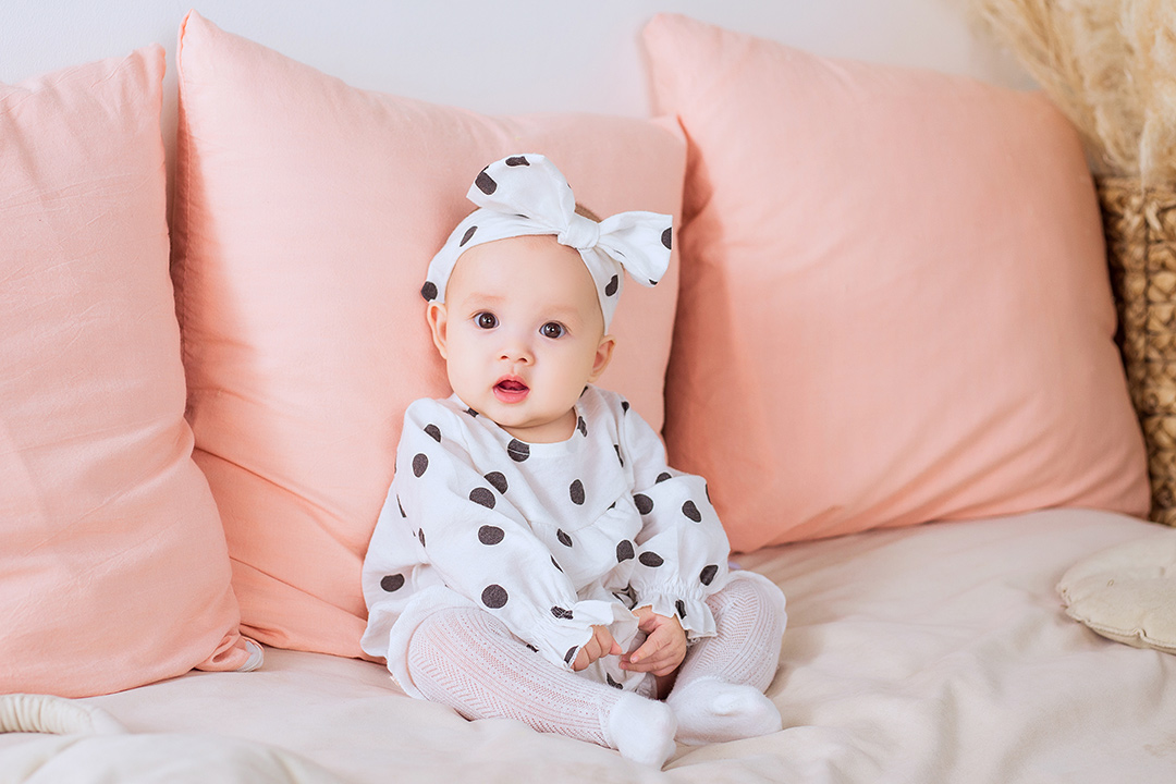 亲亲宝贝_百天照，百天宝宝照