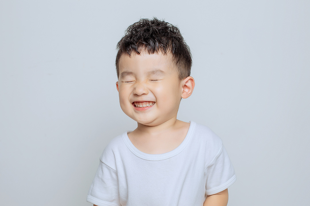 微笑小子_成都宝宝照，周岁照，