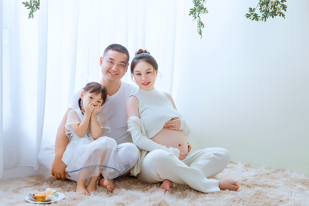 相亲相爱_成都家庭照，孕妇亲子照，全家福照