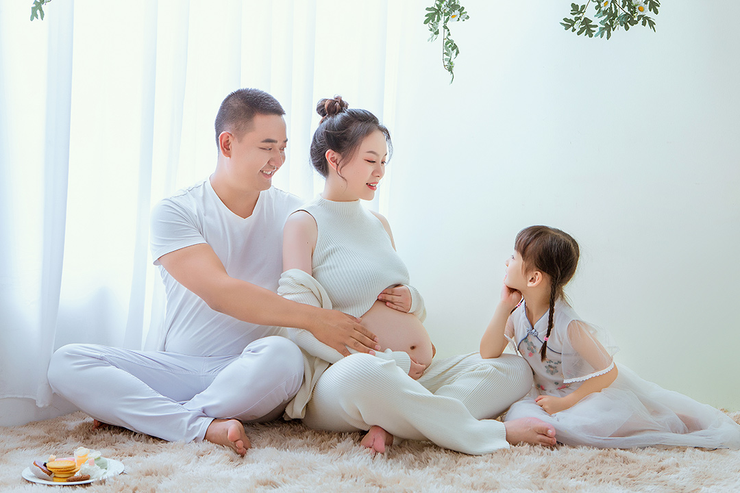 相亲相爱_孕妈亲子照，孕妈照