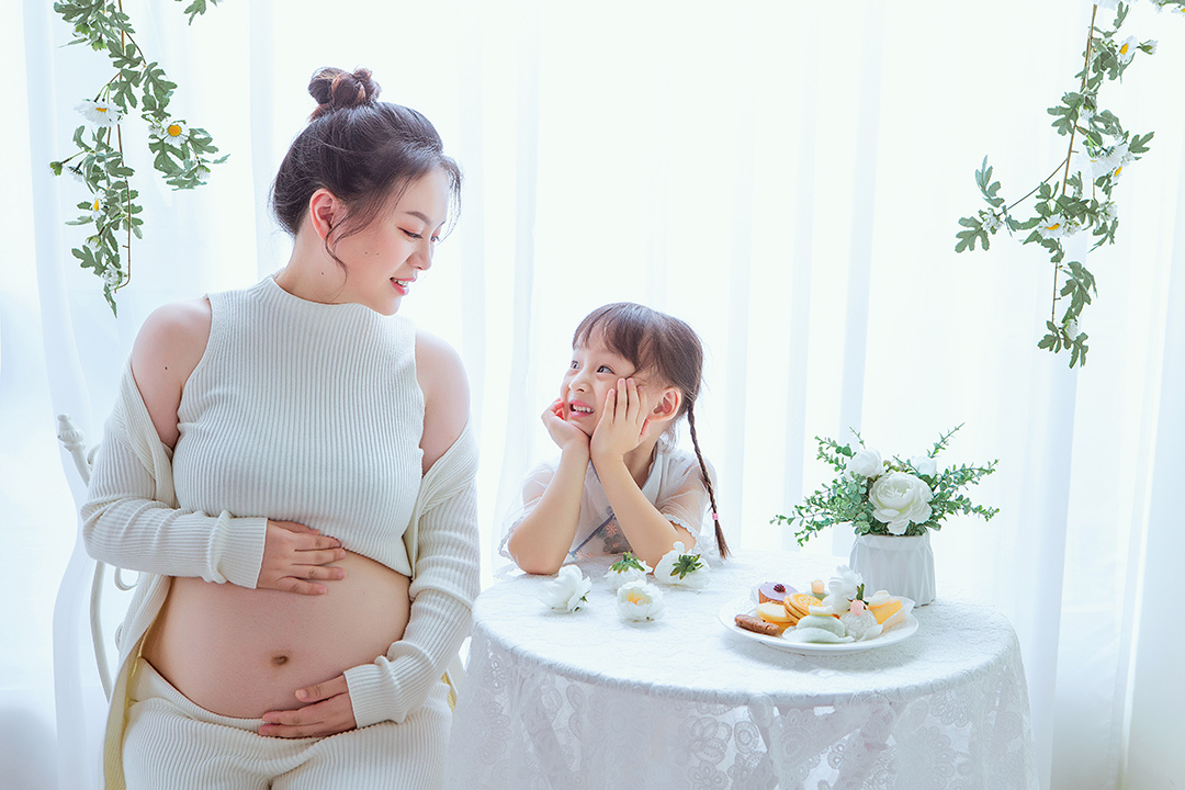 相亲相爱_孕妈亲子照，孕妈照
