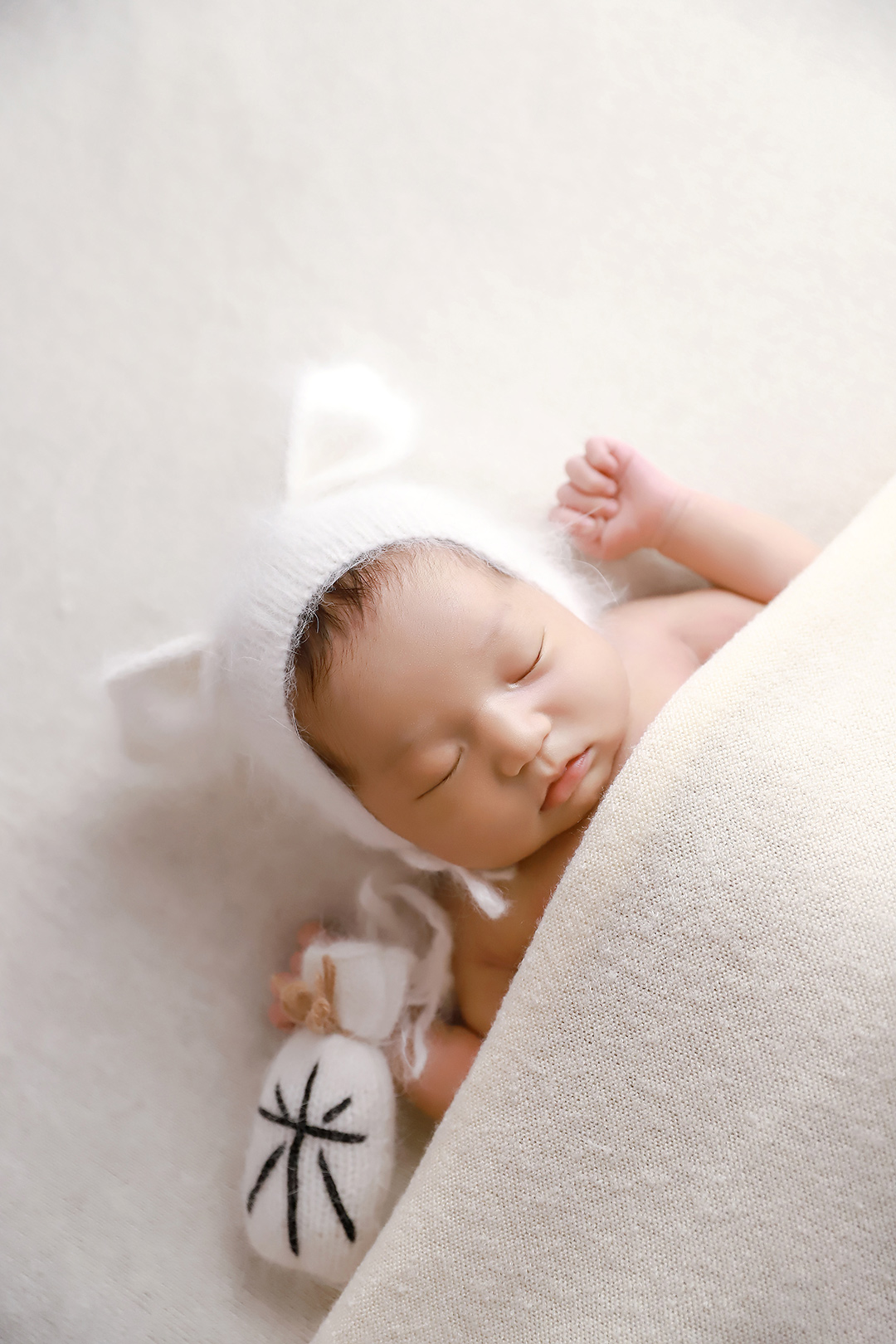 米兔乖乖_宝宝照 ；新生儿宝宝照； 上门拍摄宝宝照