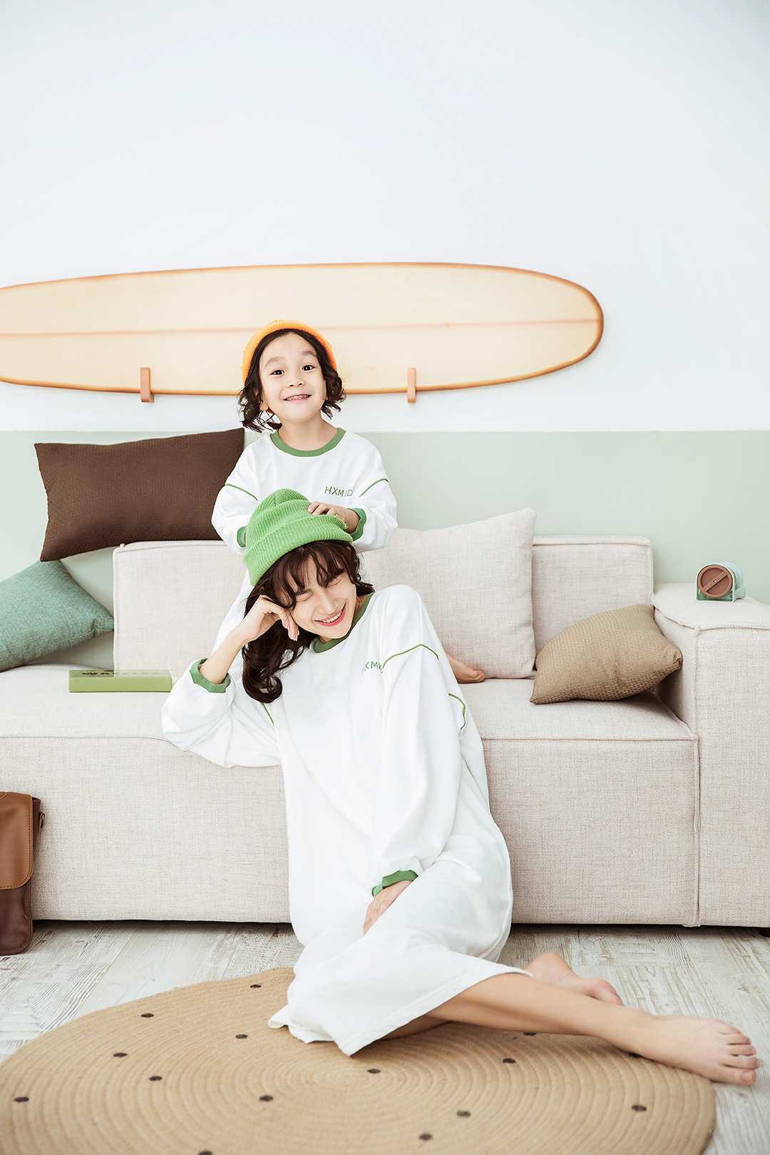 将春早极_母子照；父子照，亲子照；母女照