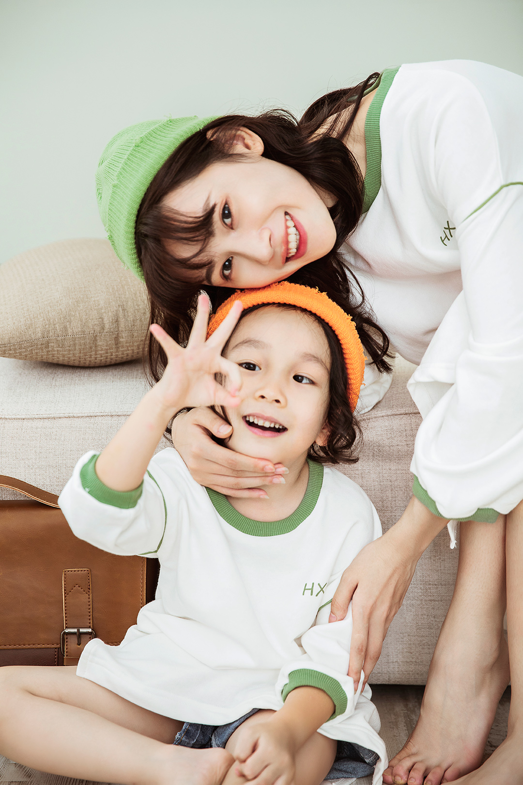 将春早极_母子照；父子照，亲子照；母女照