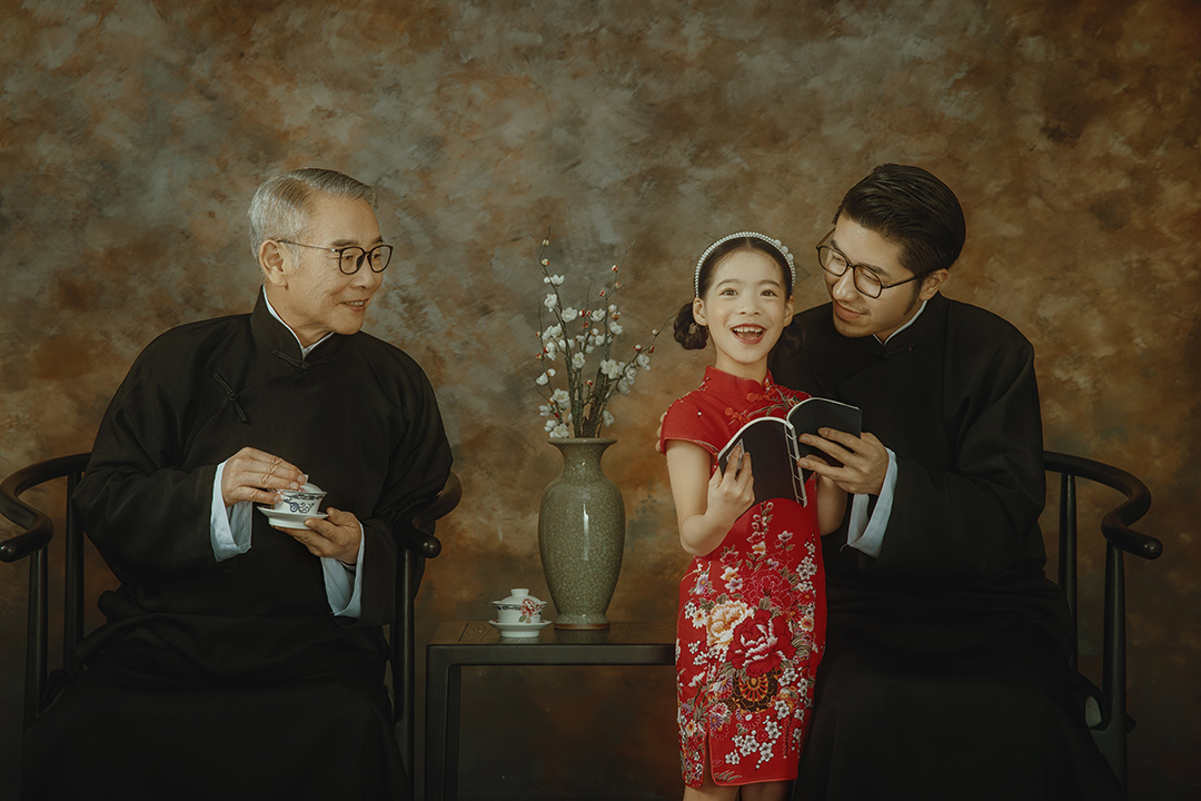 红红火火_成都全全家福；全家福多少钱；亲子照