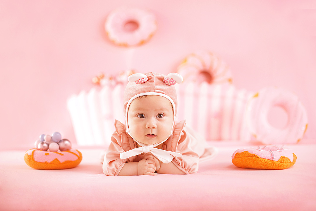 粉色甜蜜_宝宝照；百天照；新生儿照；儿童照；亲子照