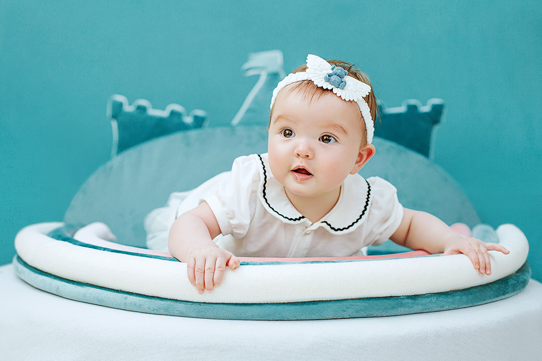 云端彩虹_宝宝照，百天照，新生儿照，上门拍摄宝宝照