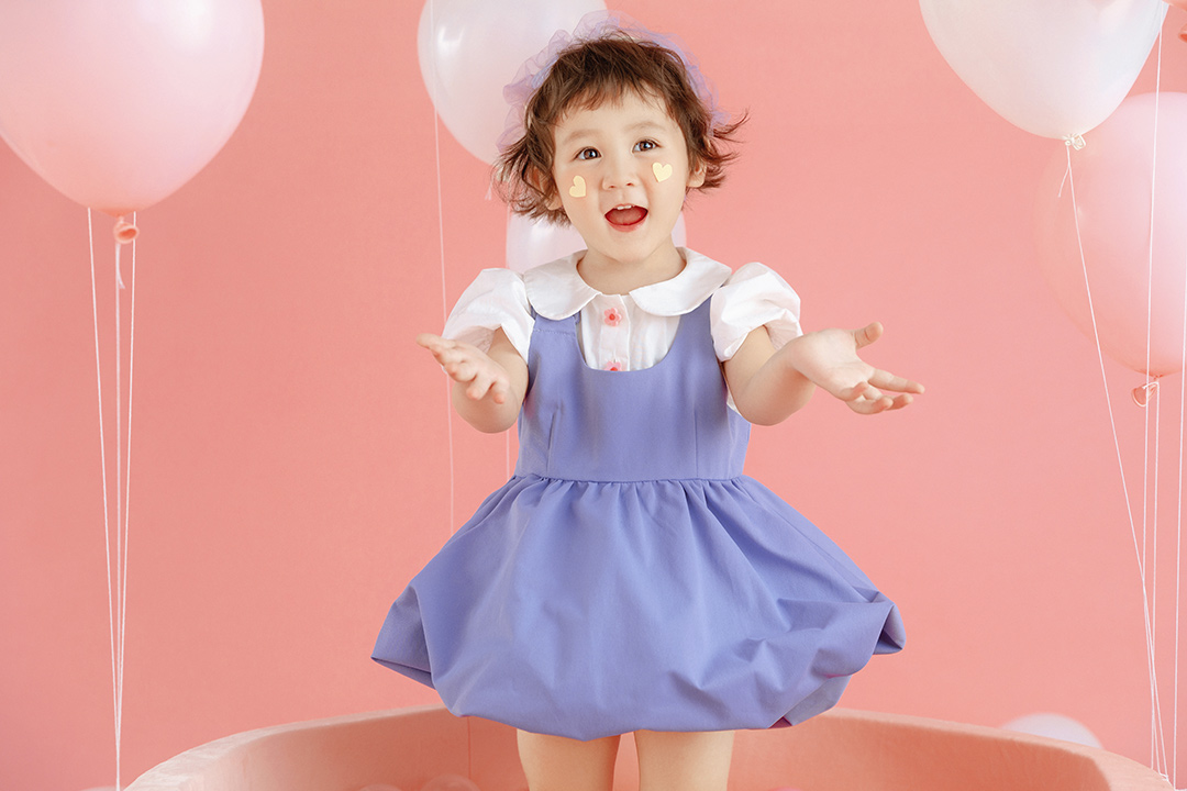 Mia's-balloons_宝宝照，百天照，儿童照，生日照