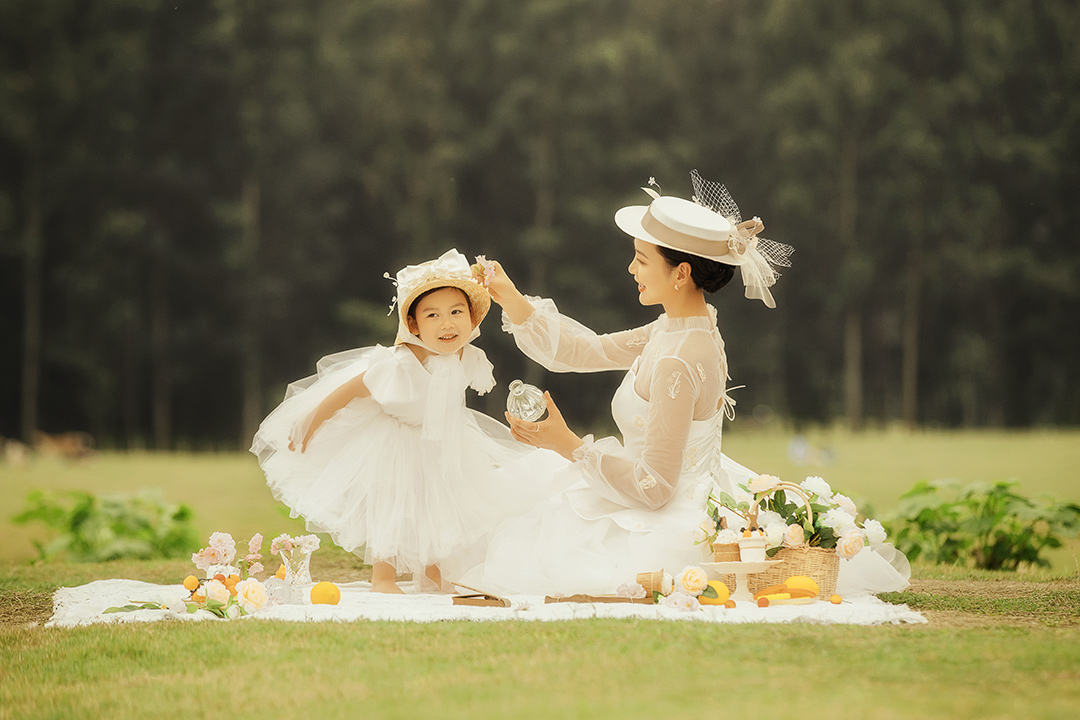 浮生物语_成都儿童照照，儿童艺术照；亲子照；母子照；亲子全家福，古风亲子照