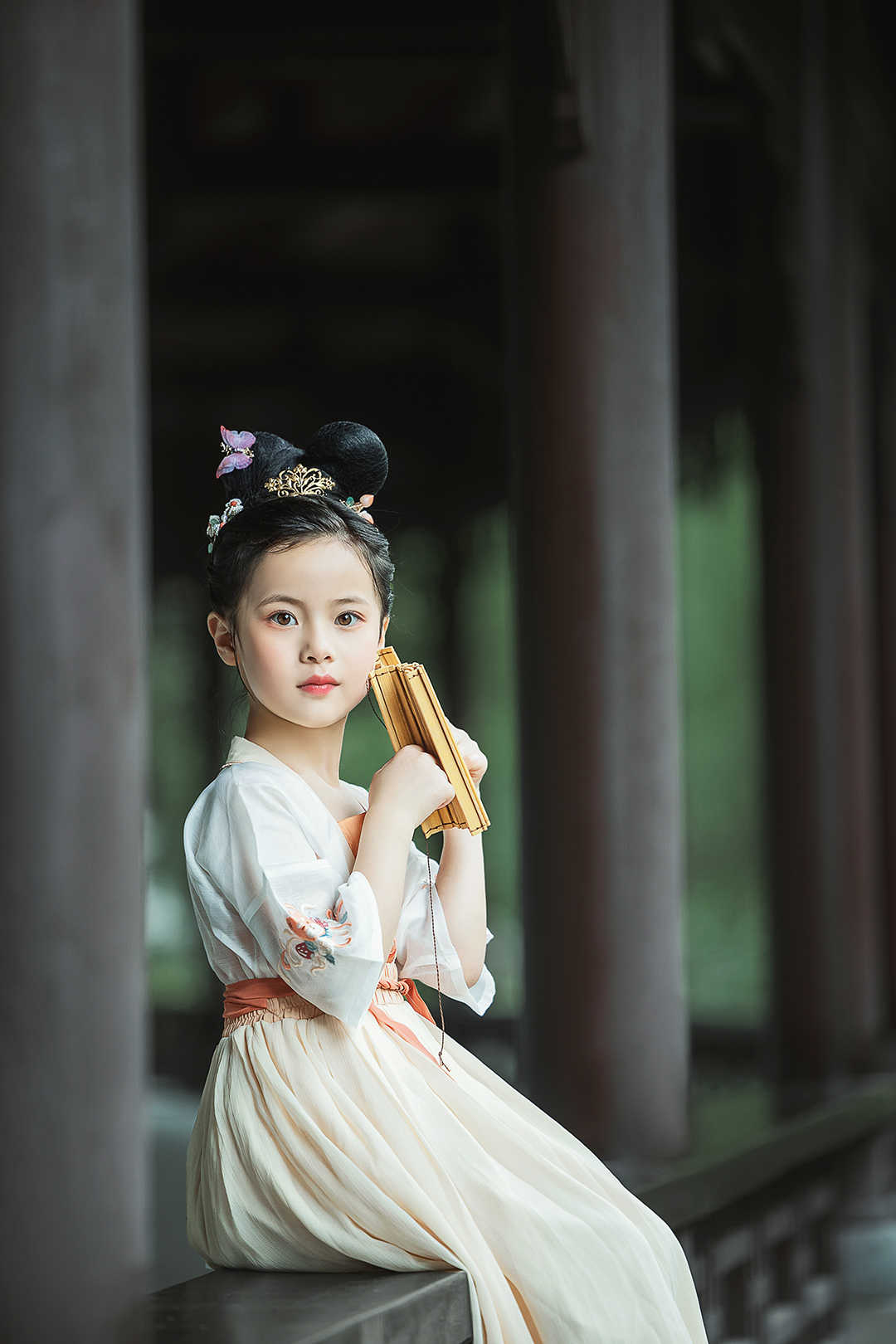 鸢飞_成都儿童照照，儿童艺术照；亲子照；母子照；亲子全家福，古风亲子照