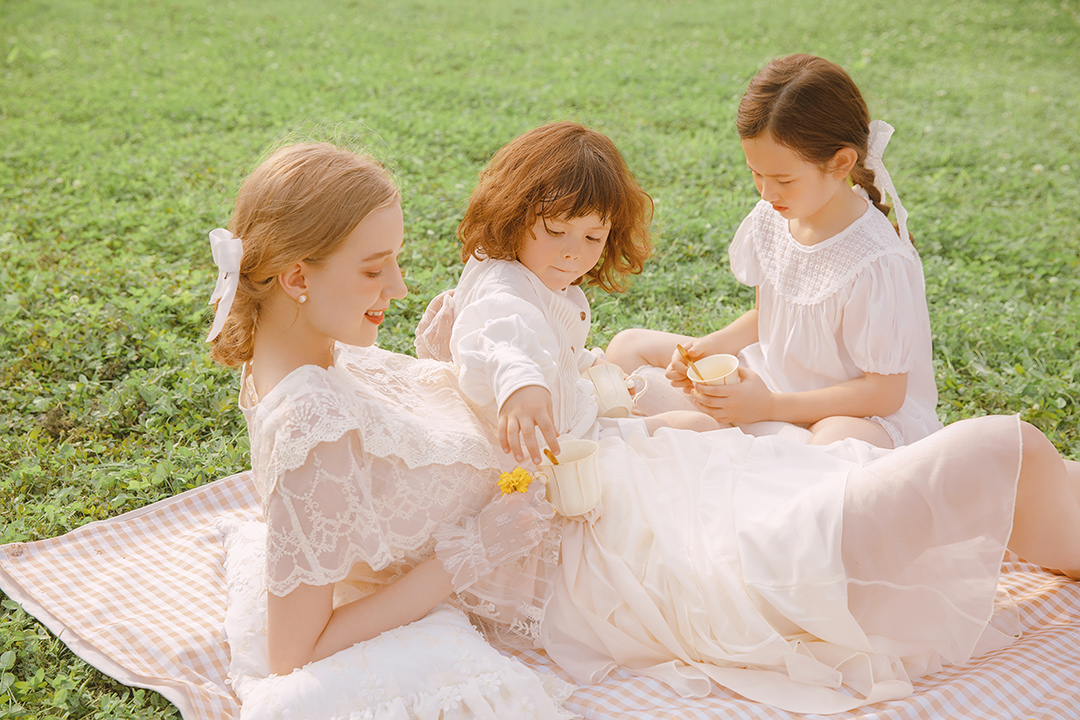 幸福周末_成都儿童照照，儿童艺术照；亲子照；母子照；亲子全家福，古风亲子照