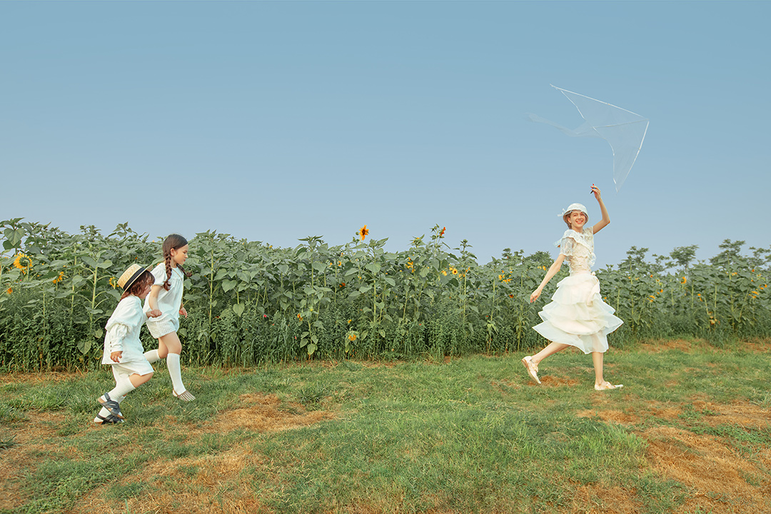 周末快乐_成都儿童照照，儿童艺术照；亲子照；母子照；亲子全家福，古风亲子照