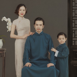 睦生兰心